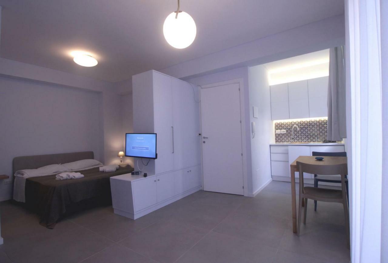 The Sea Rooms Letojanni Exterior foto
