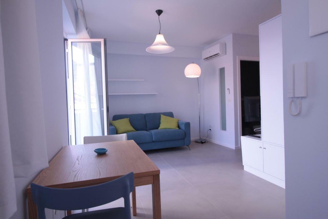 The Sea Rooms Letojanni Exterior foto