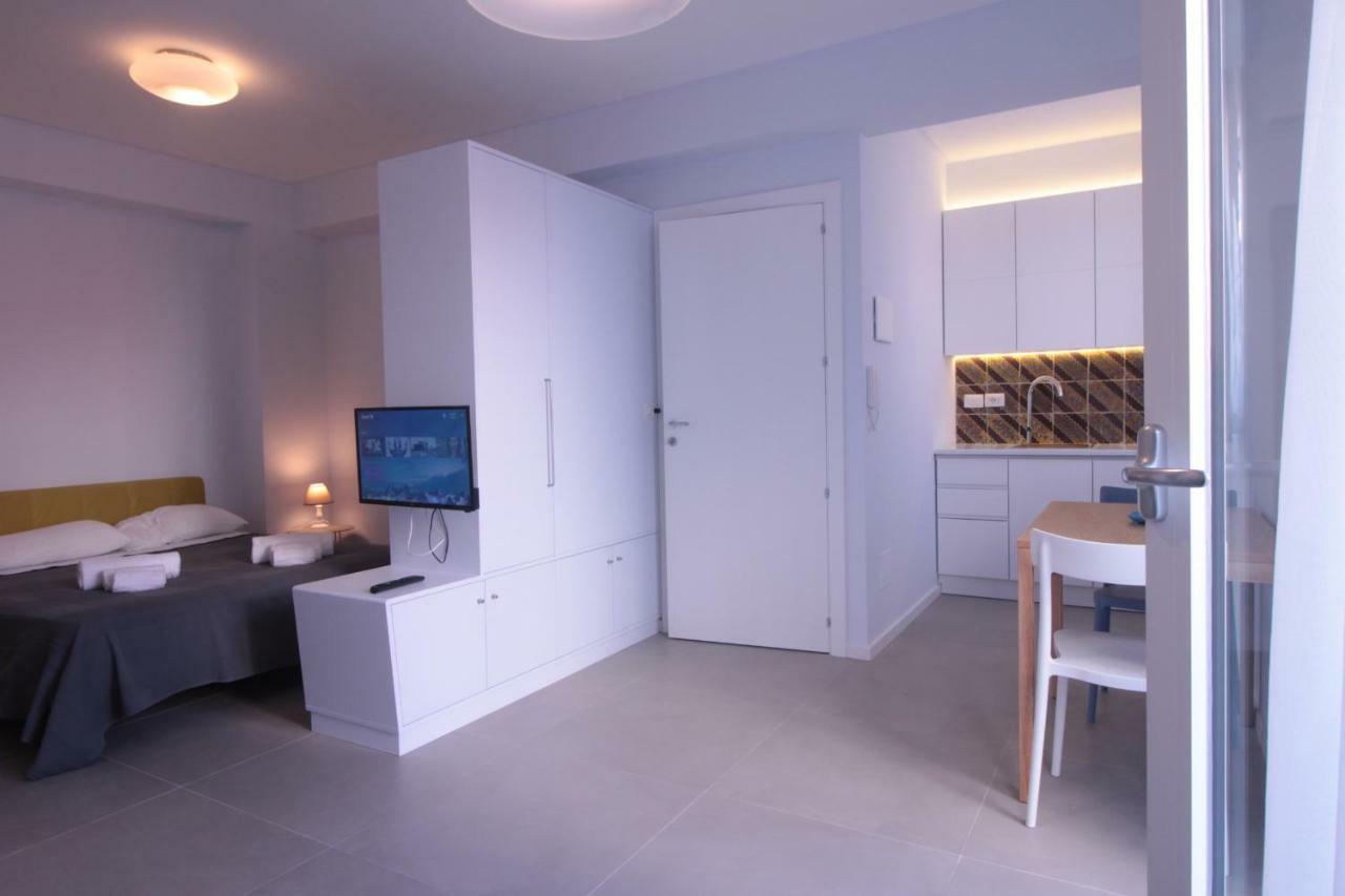 The Sea Rooms Letojanni Exterior foto